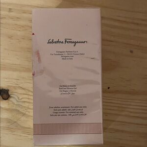 Salvatore Ferragamo Signorina Eau de Parfum in Soft Pink